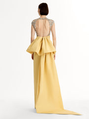 Oscar de la Renta Porcelain Flower Embroidered Short-Sleeve Gown