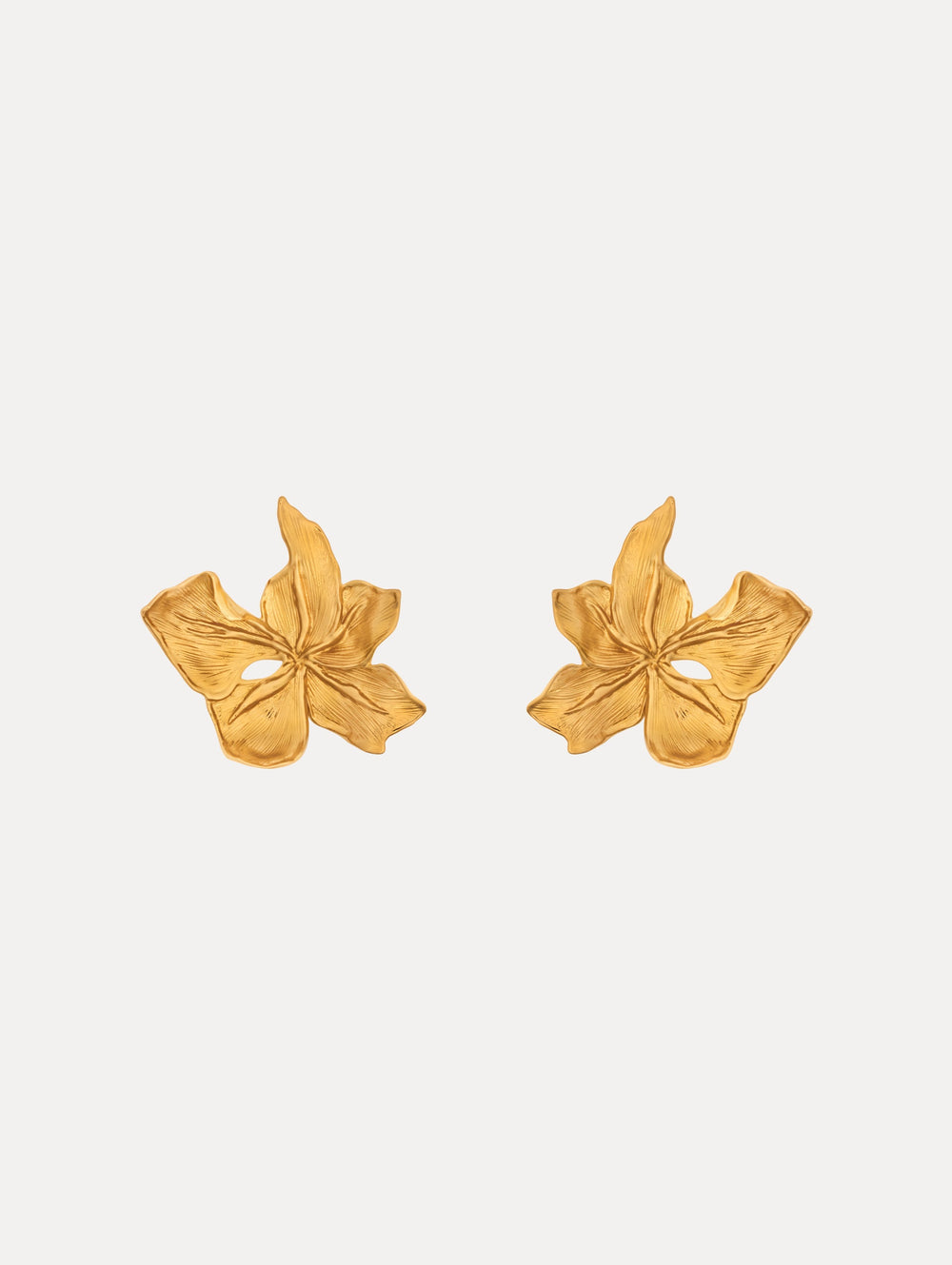 Oscar de la Renta Cyclamen Earrings