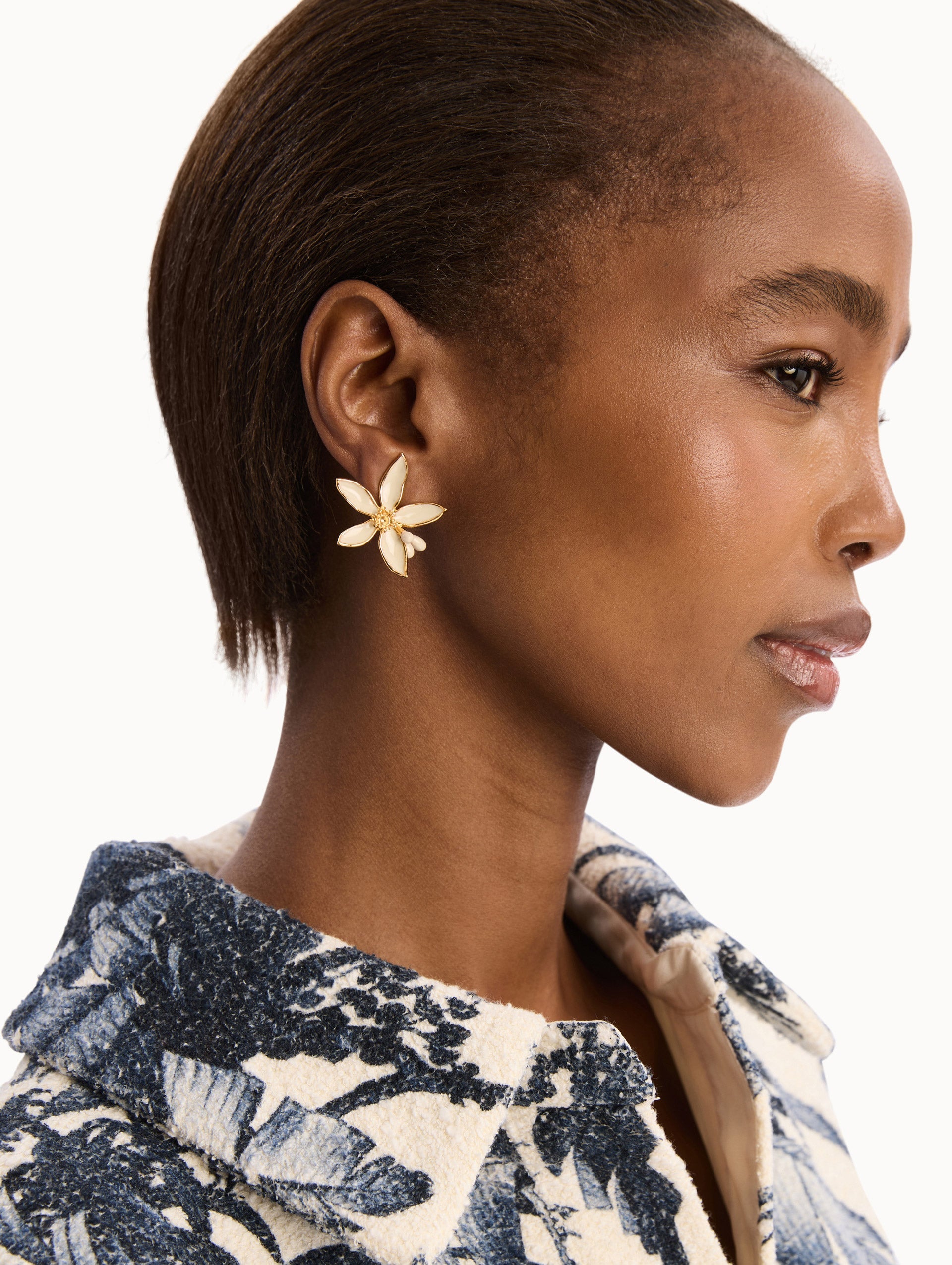 Oscar de la Renta Orange Blossom Earrings