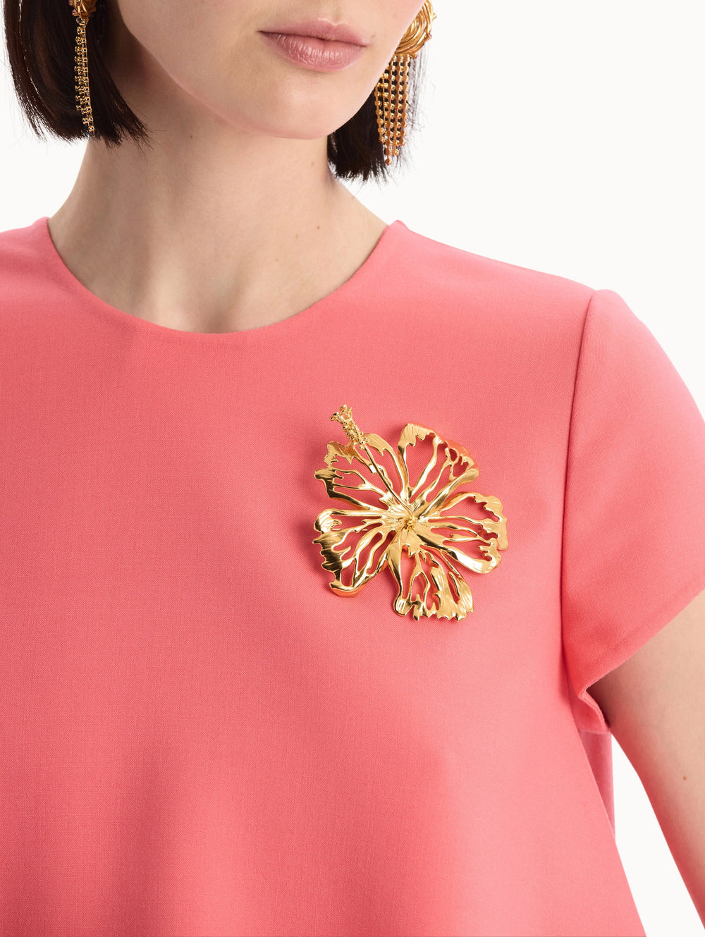 Oscar de la Renta Openwork Hibiscus Brooch