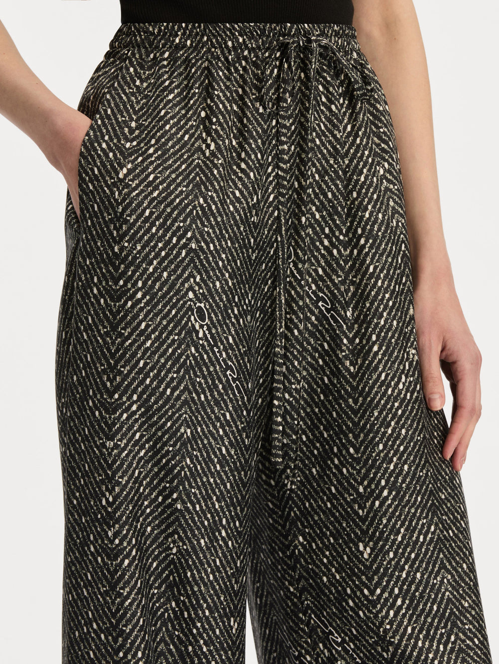 Oscar de la Renta Chevron Silk Twill Drawstring Pant