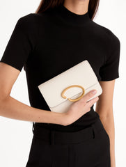 Oscar de la Renta O Pochette