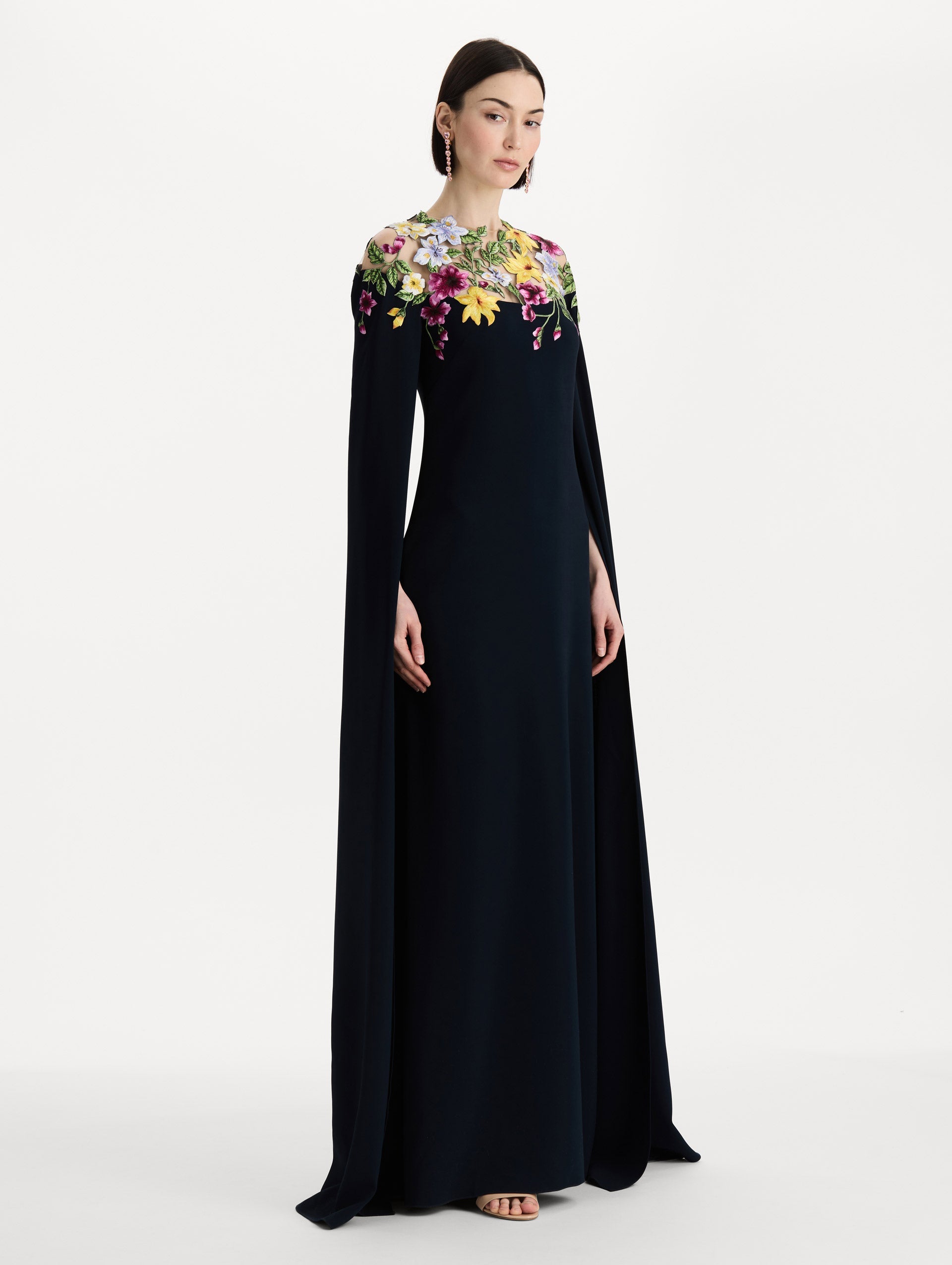 Oscar de la Renta Dominican Mixed-Floral Caftan