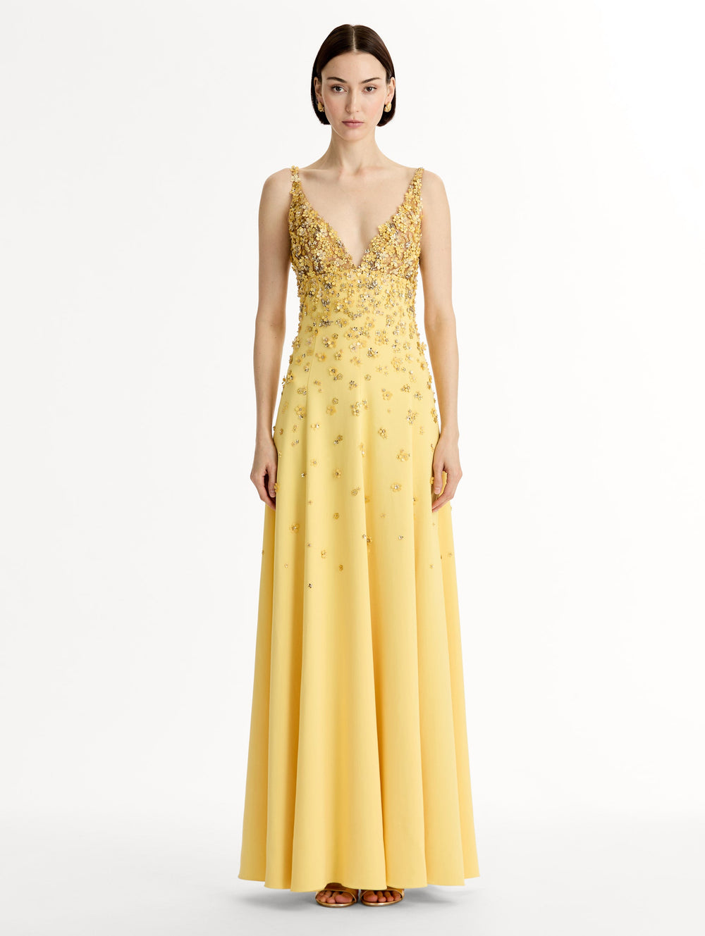 Oscar de la Renta Porcelain Flower Embroidered Sleeveless Gown