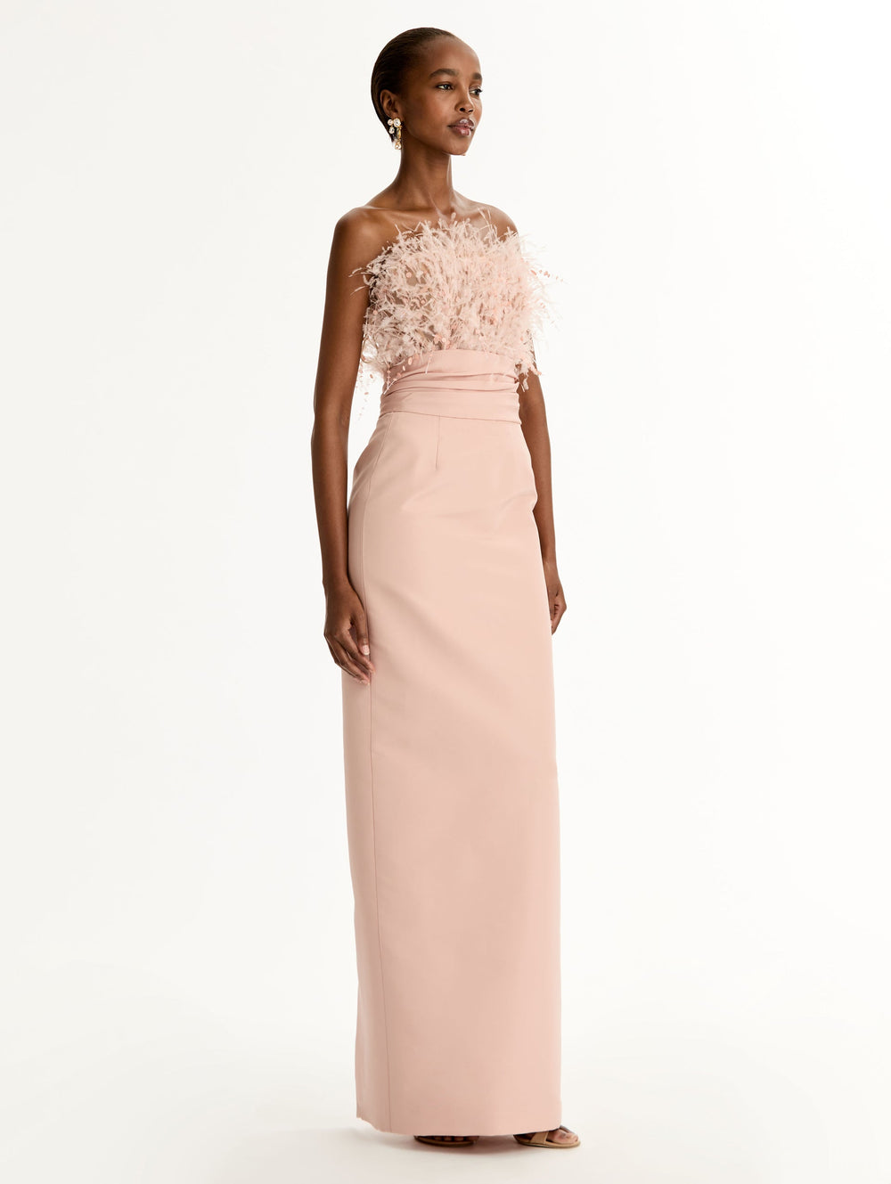 Oscar de la Renta Point d’Esprit Feather Embroidered Gown