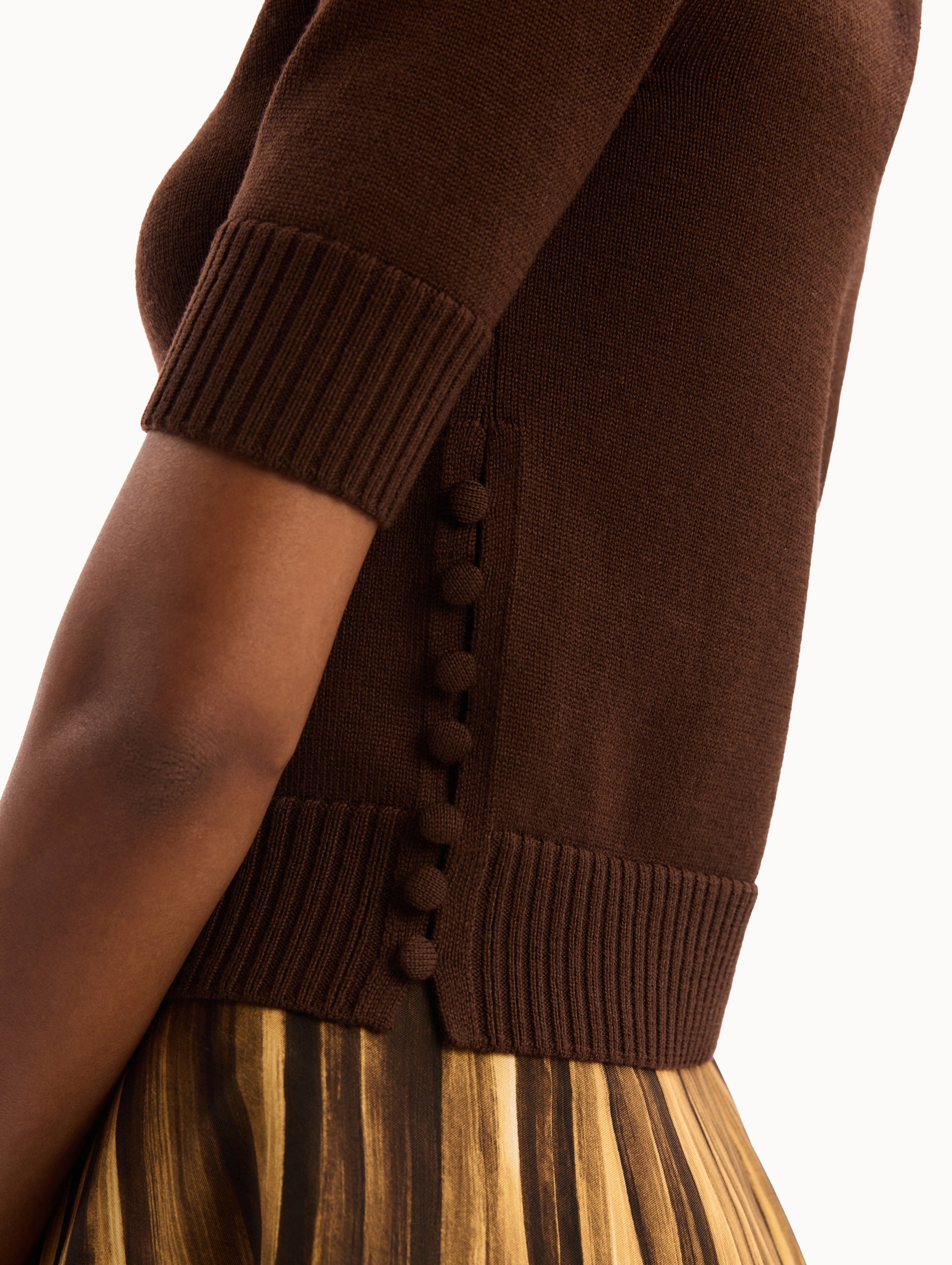 Oscar de la Renta Button-Detail Pullover