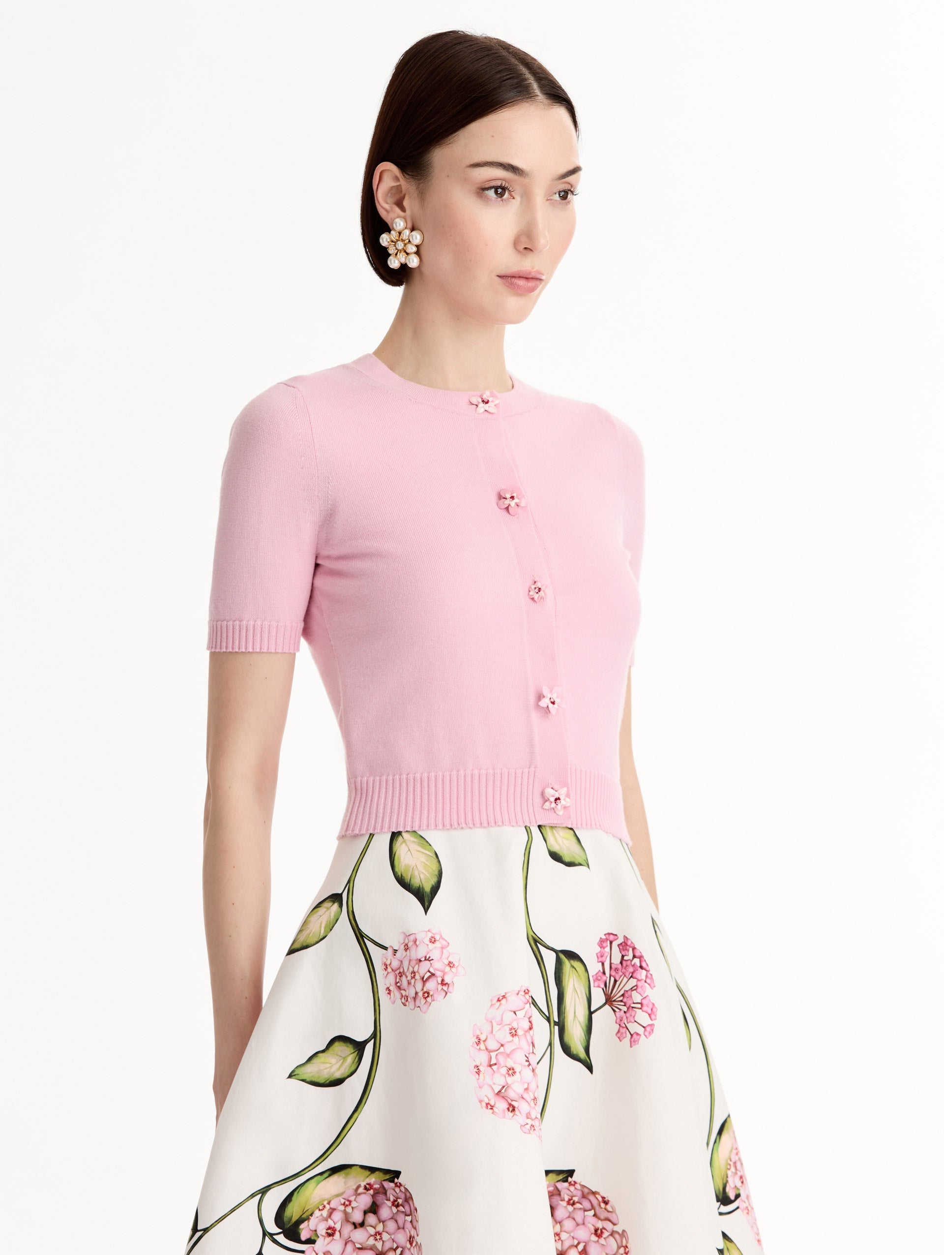 Oscar de la Renta Floral Button Cropped Cardigan