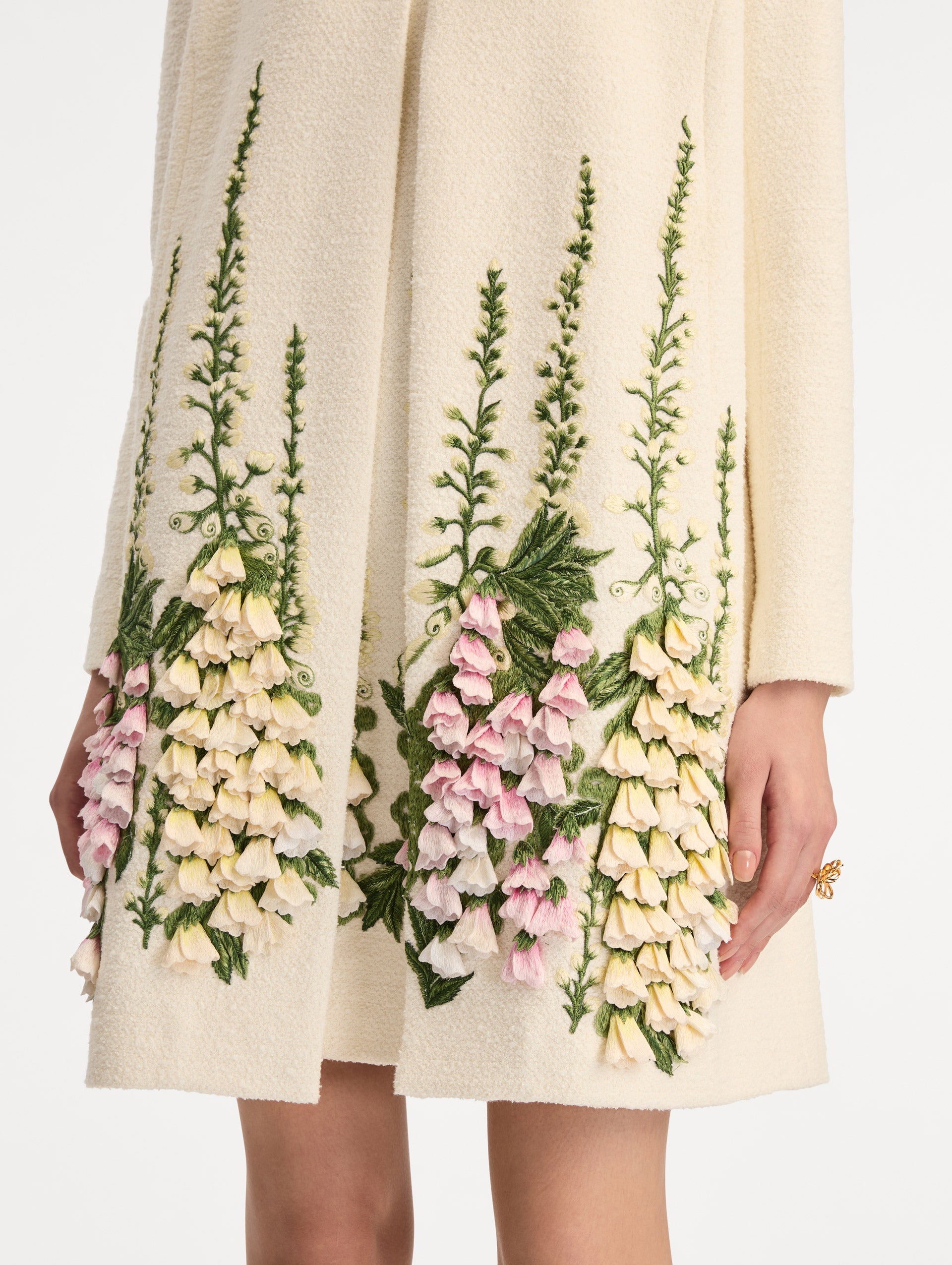 Oscar de la Renta Foxglove Embroidered Tweed Jacket
