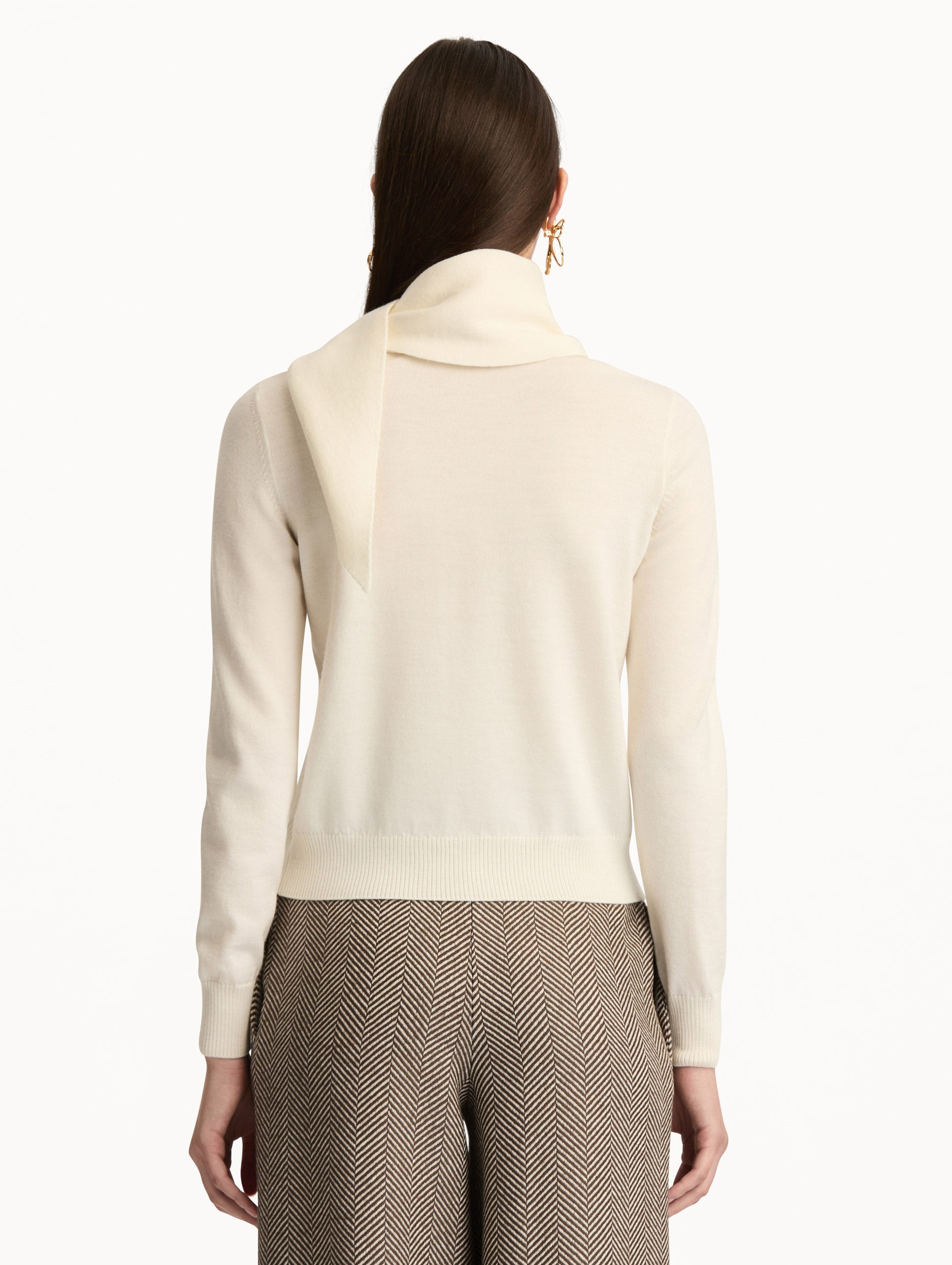 Oscar de la Renta Virgin Wool Pullover with Scarf