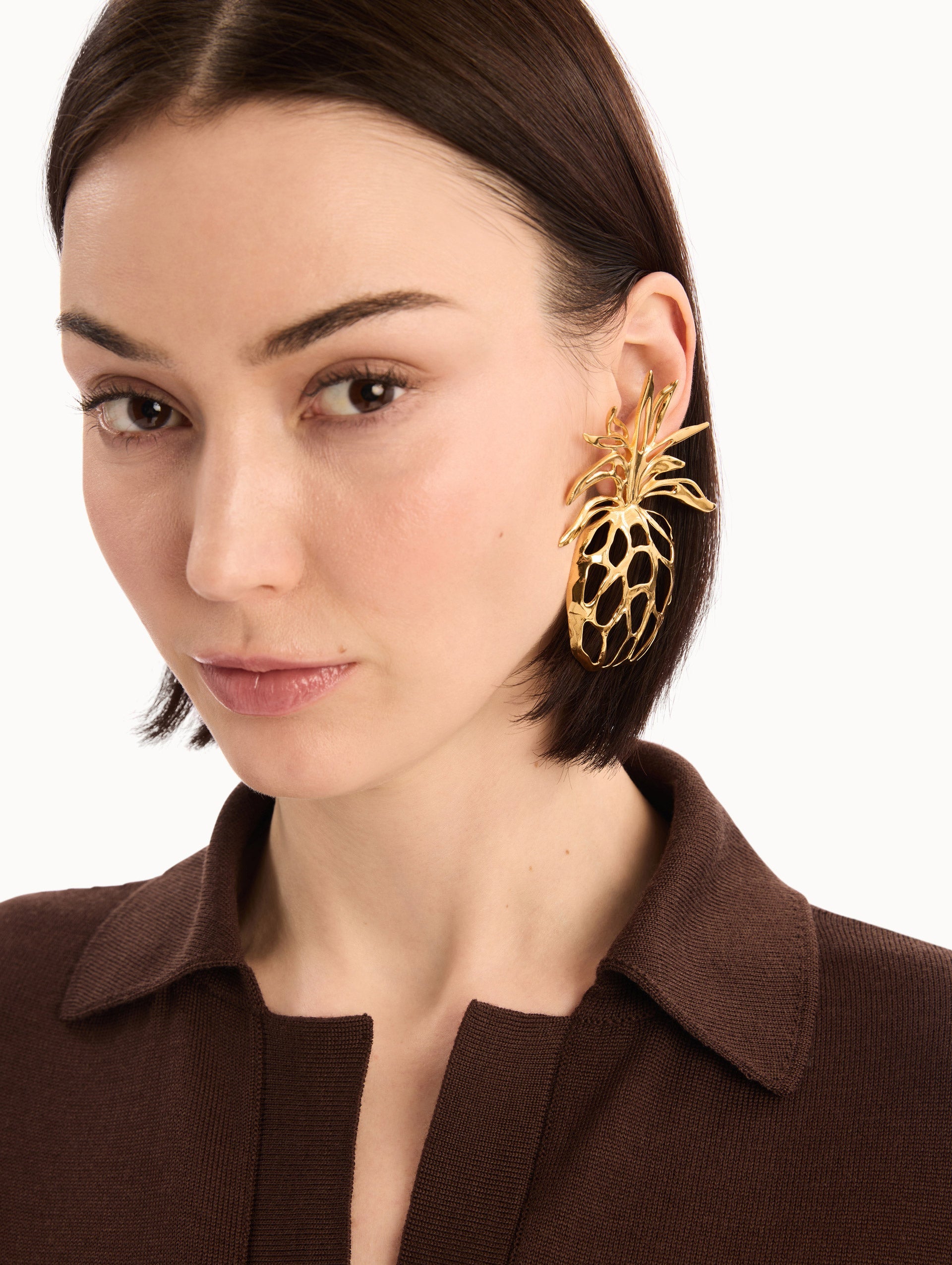 Oscar de la Renta Openwork Pineapple Clip-On Earrings