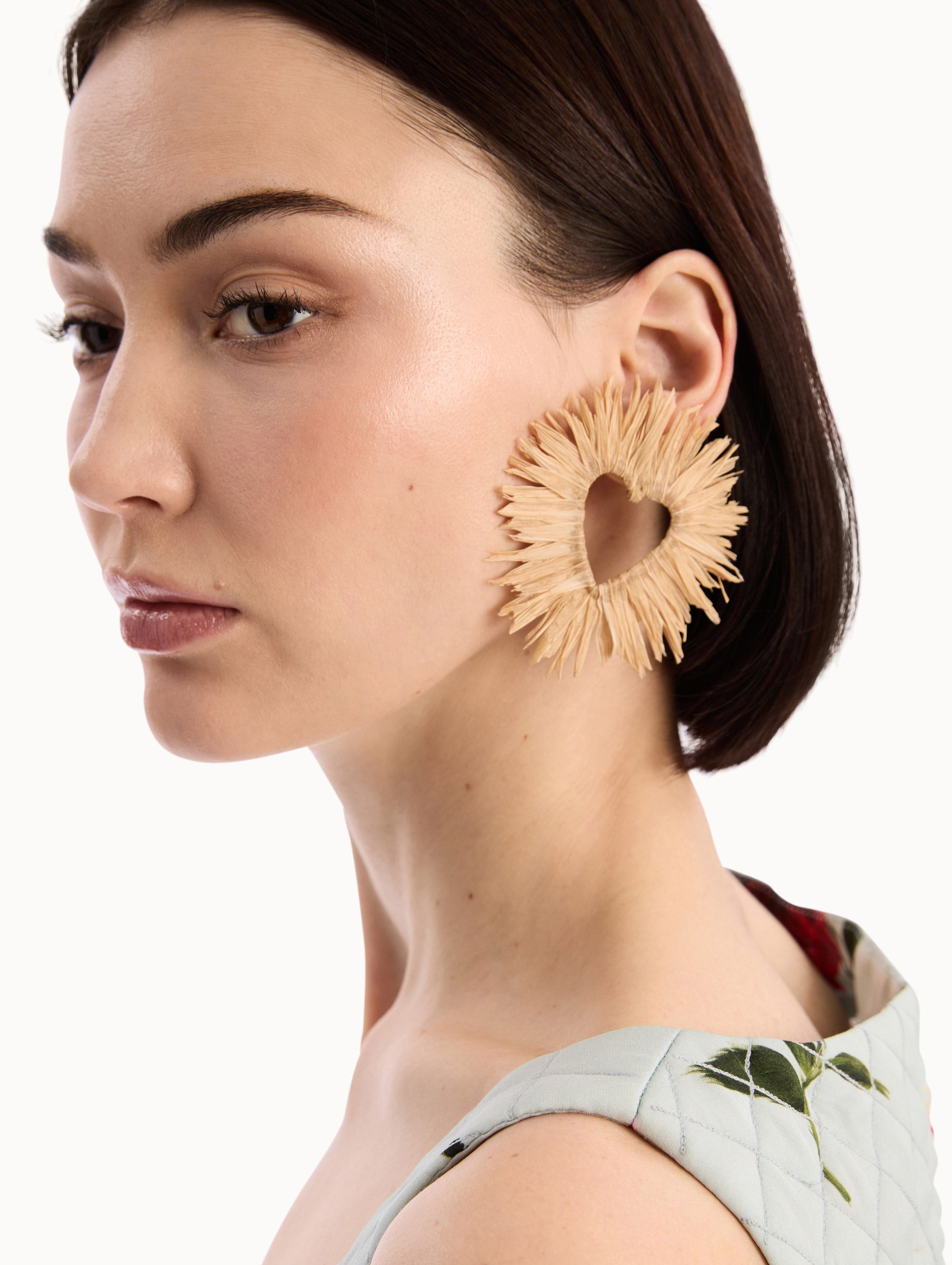 Oscar de la Renta Raffia Heart Earrings