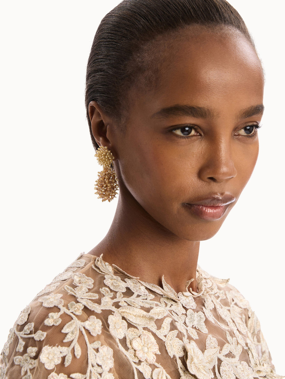 Oscar de la Renta Beaded Cluster Drop Earrings