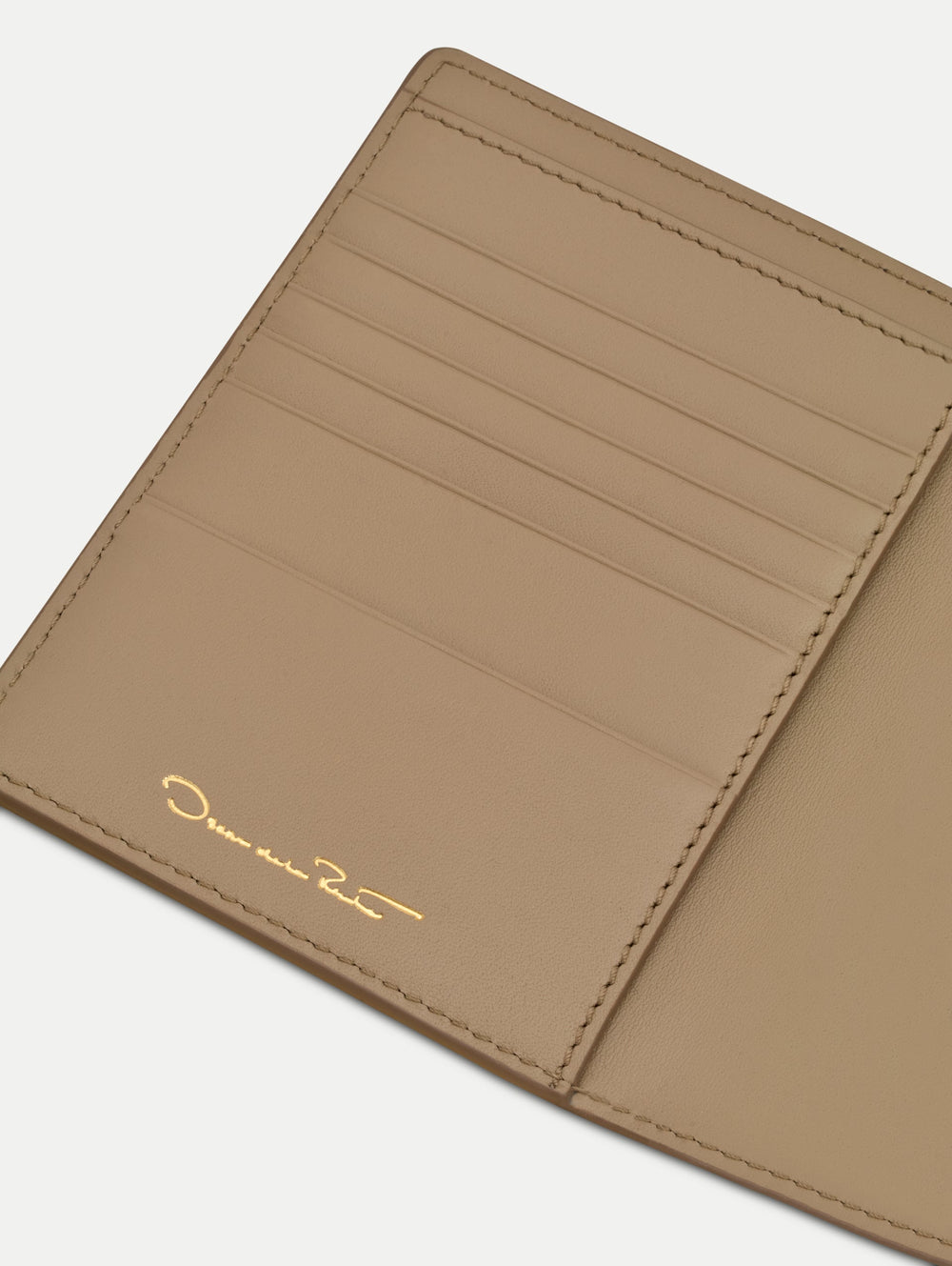 Oscar de la Renta Lily of the Valley–Printed Passport Cover