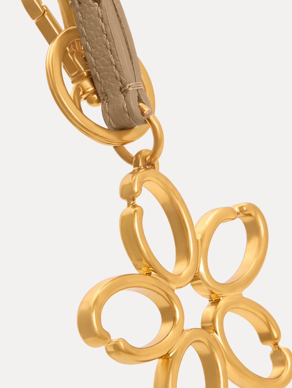 Oscar de la Renta O Flower Wristlet Key Chain