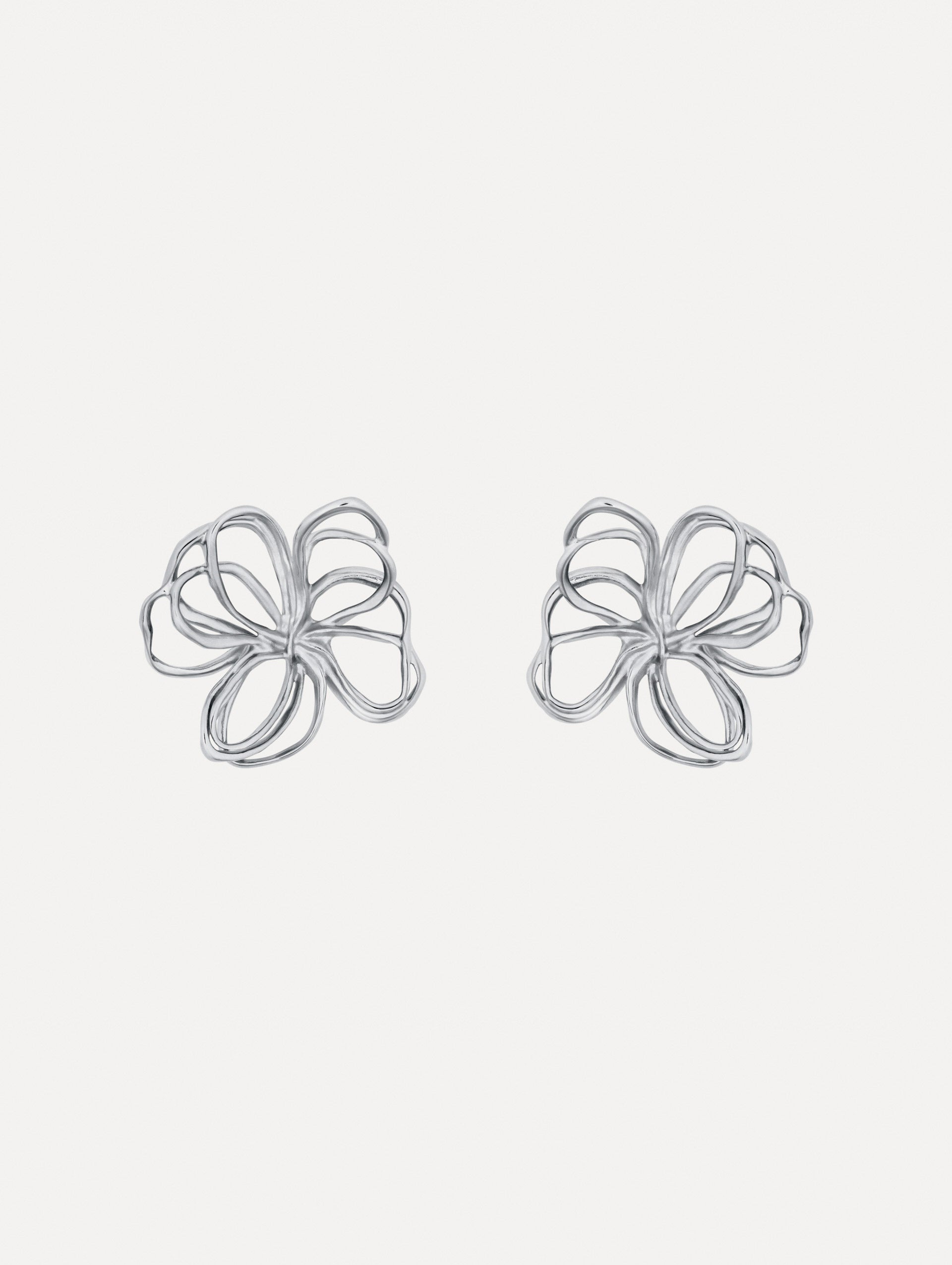 Oscar de la Renta Threaded Flower Earrings