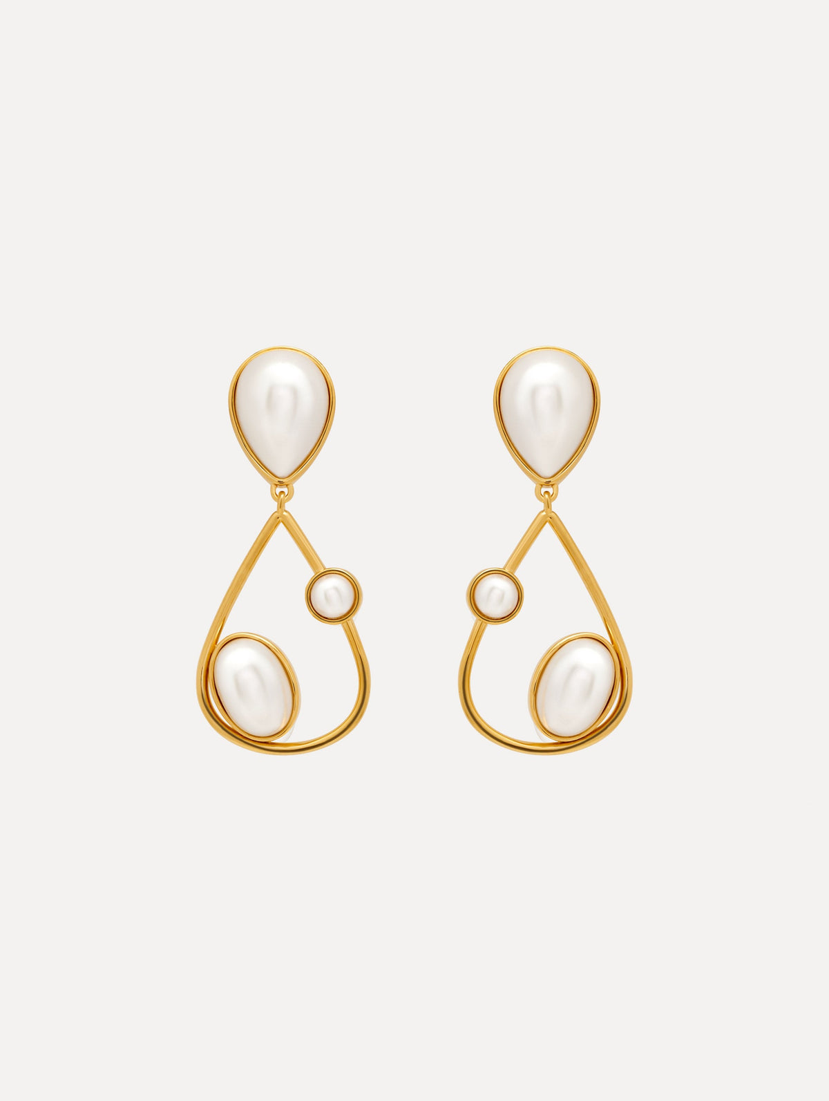 Oscar de la Renta Pearl Cabochon Drop Clip-On Earrings