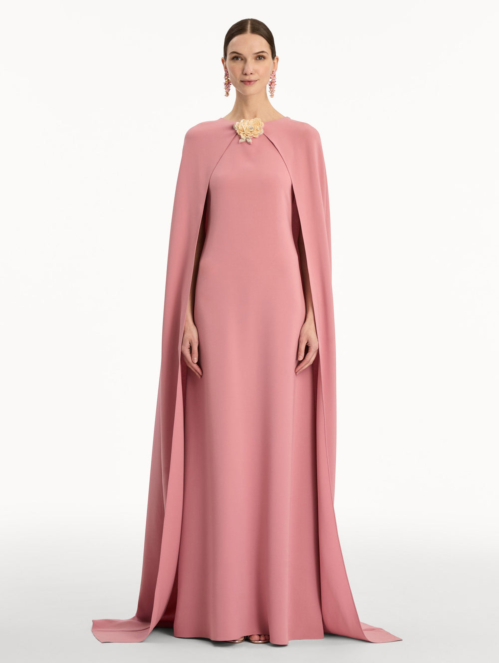 Oscar de la Renta Brooch Embroidered Cape-Back Caftan