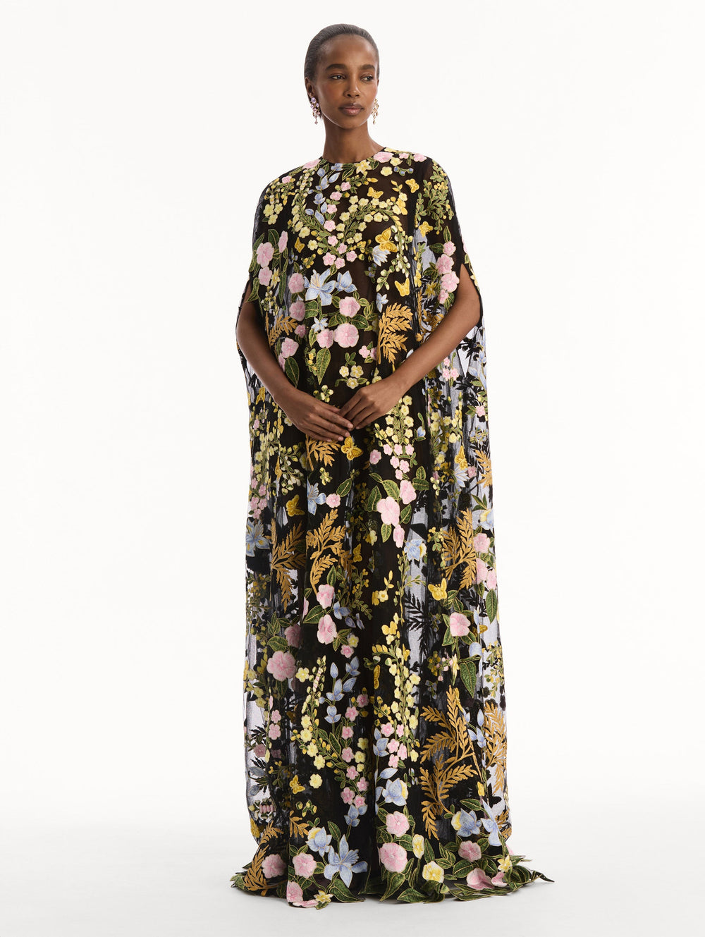 Oscar de la Renta Dominican Mixed-Floral Guipure Caftan