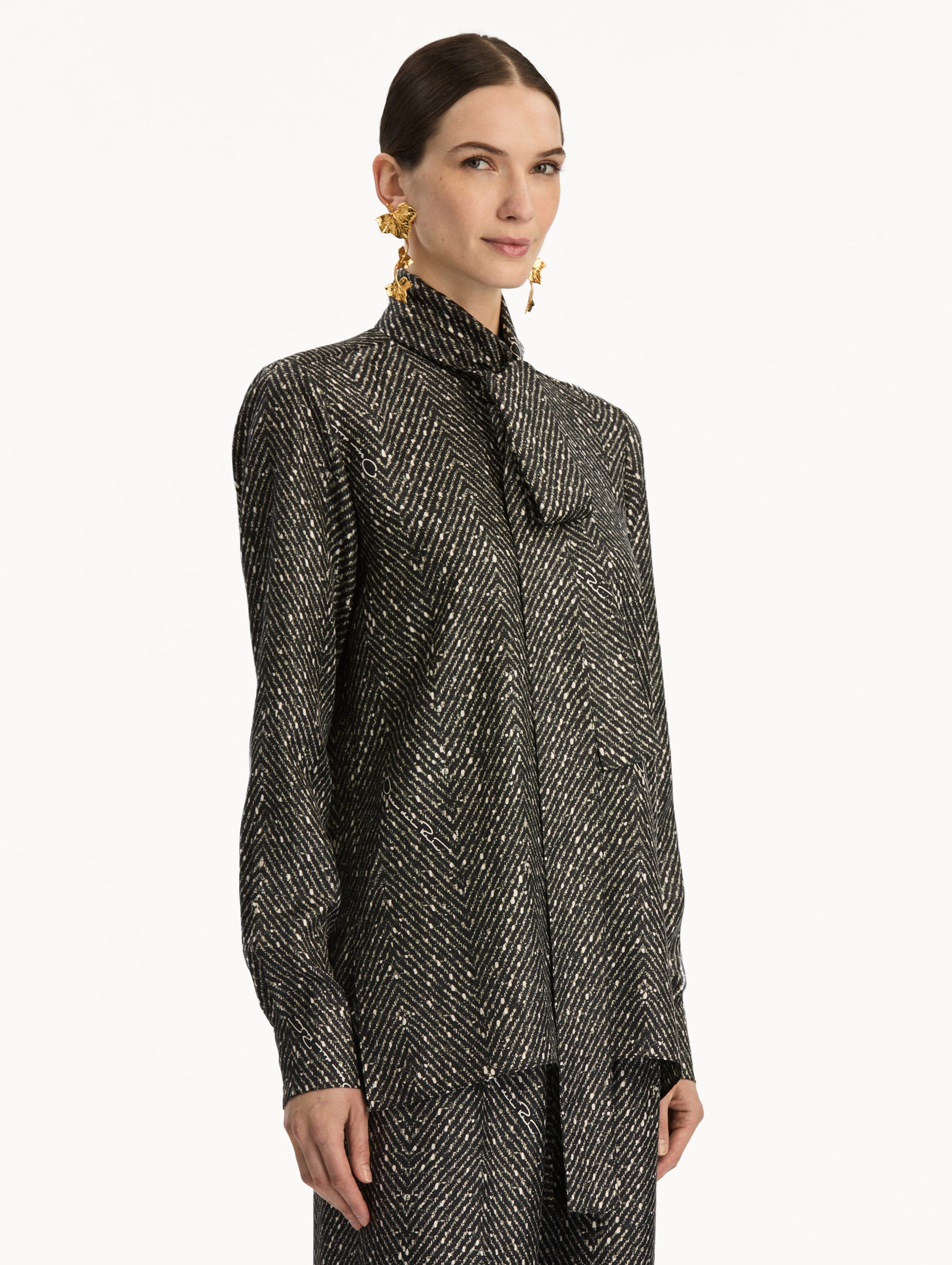 Oscar de la Renta Chevron Tie-Neck Silk Twill Blouse