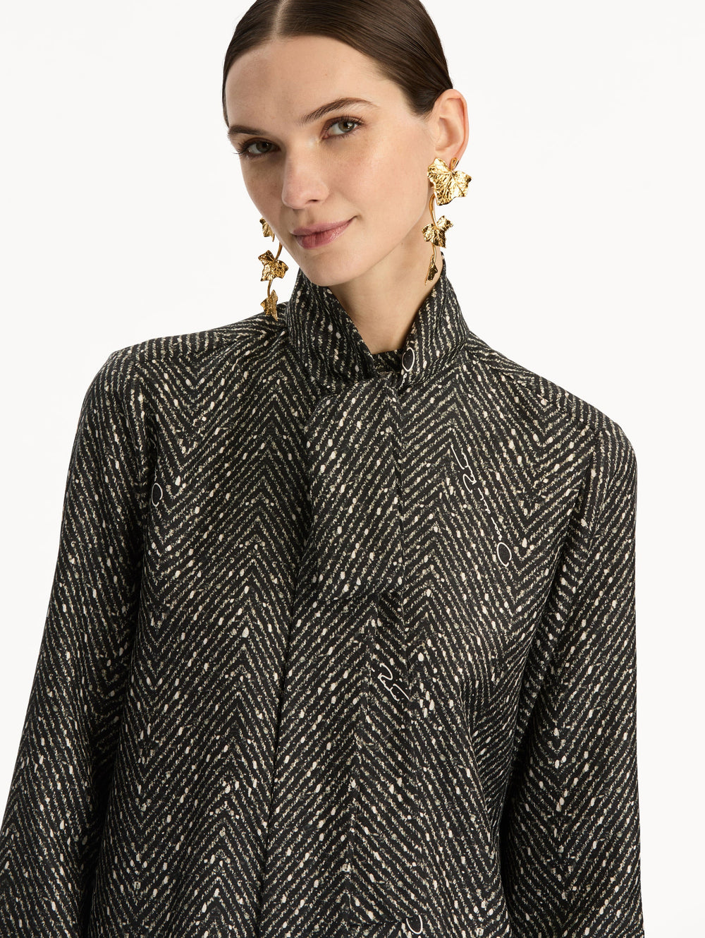 Oscar de la Renta Chevron Tie-Neck Silk Twill Blouse