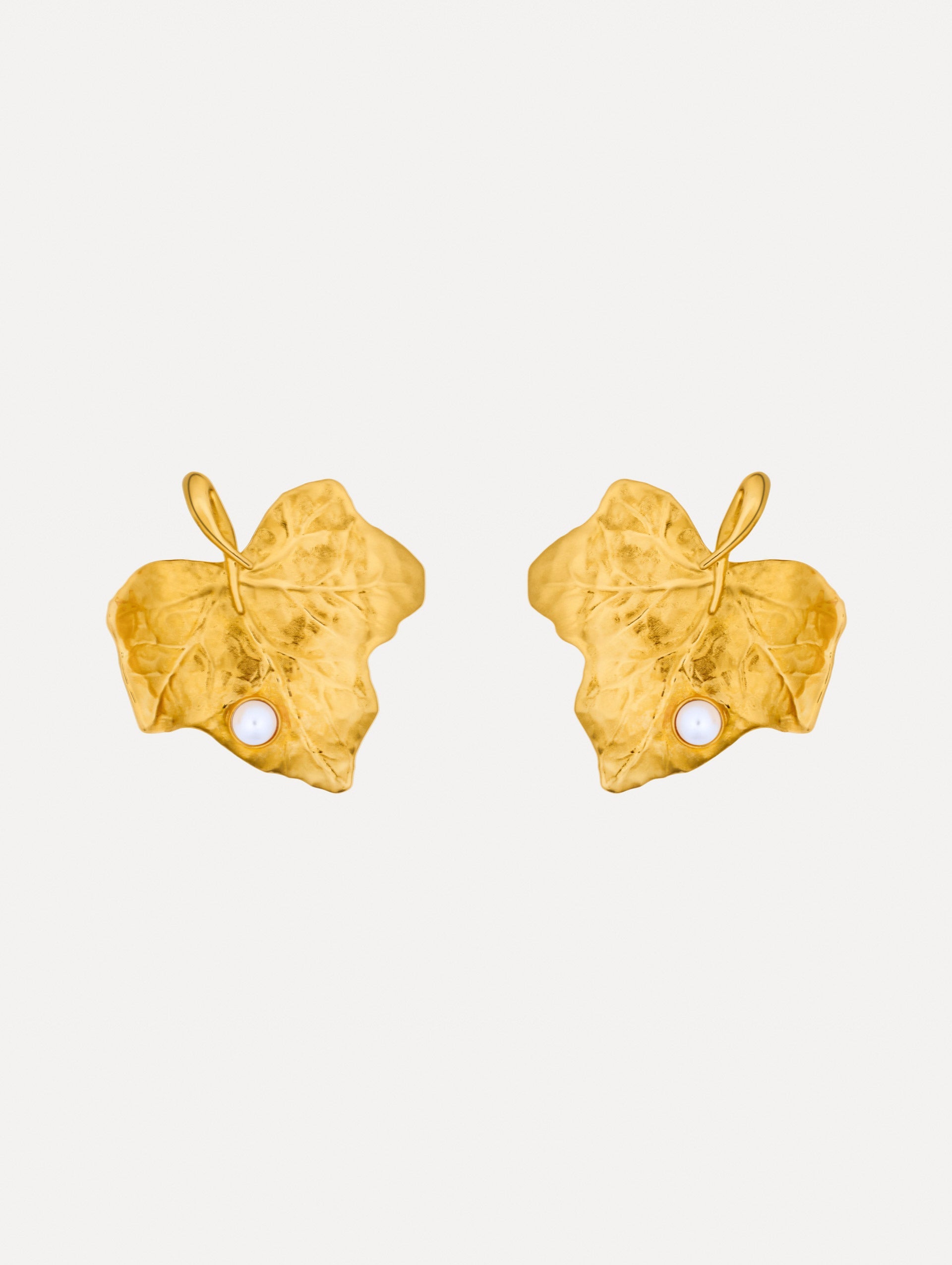 Oscar de la Renta Ivy Leaf Earrings