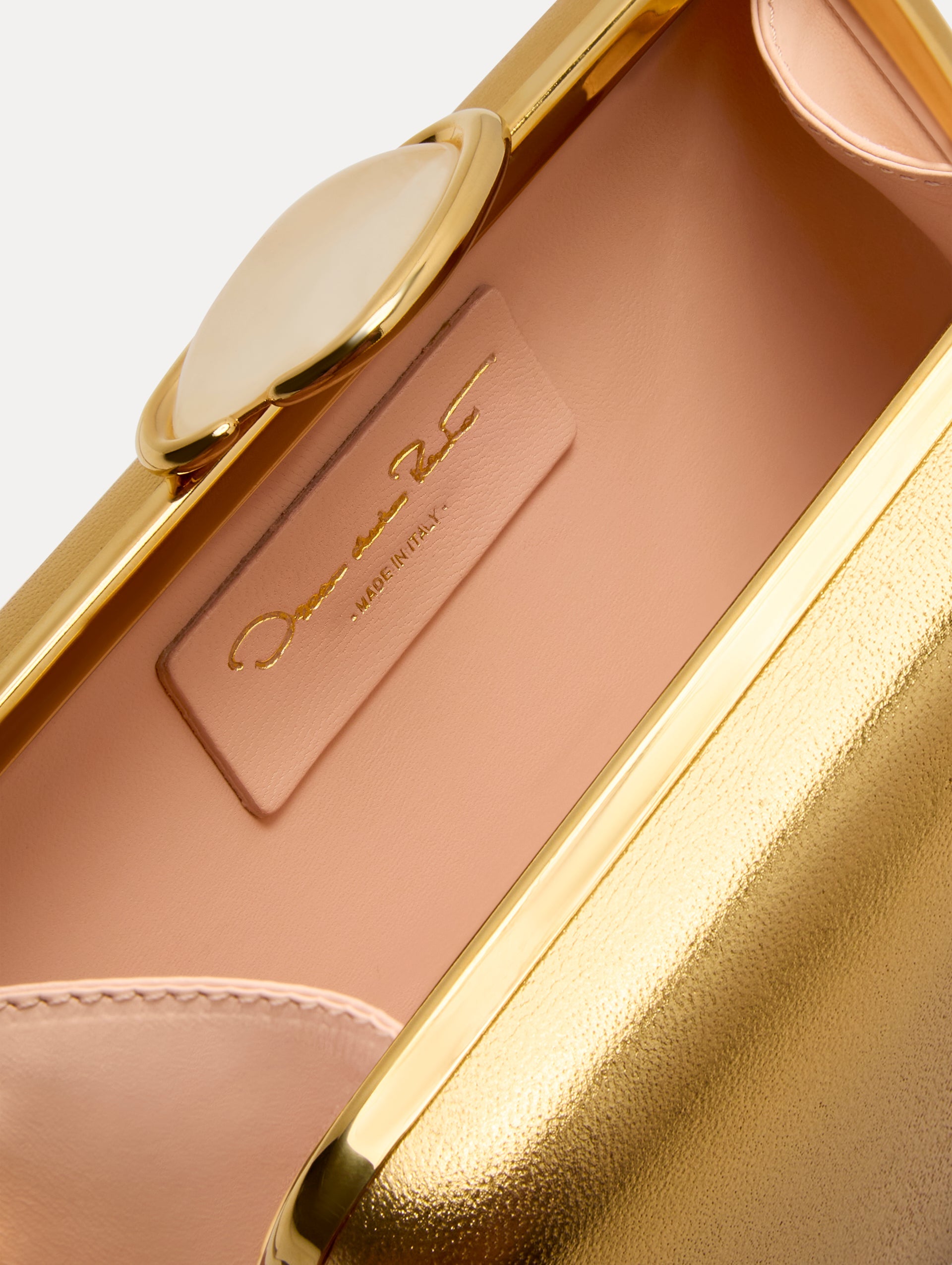 Oscar de la Renta O Metallic Minaudière